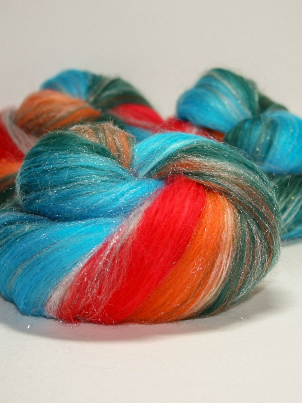 Izzet Merino Wool Tussah Silk Blend Batts for Spinning Weaving Felting Fiber Art